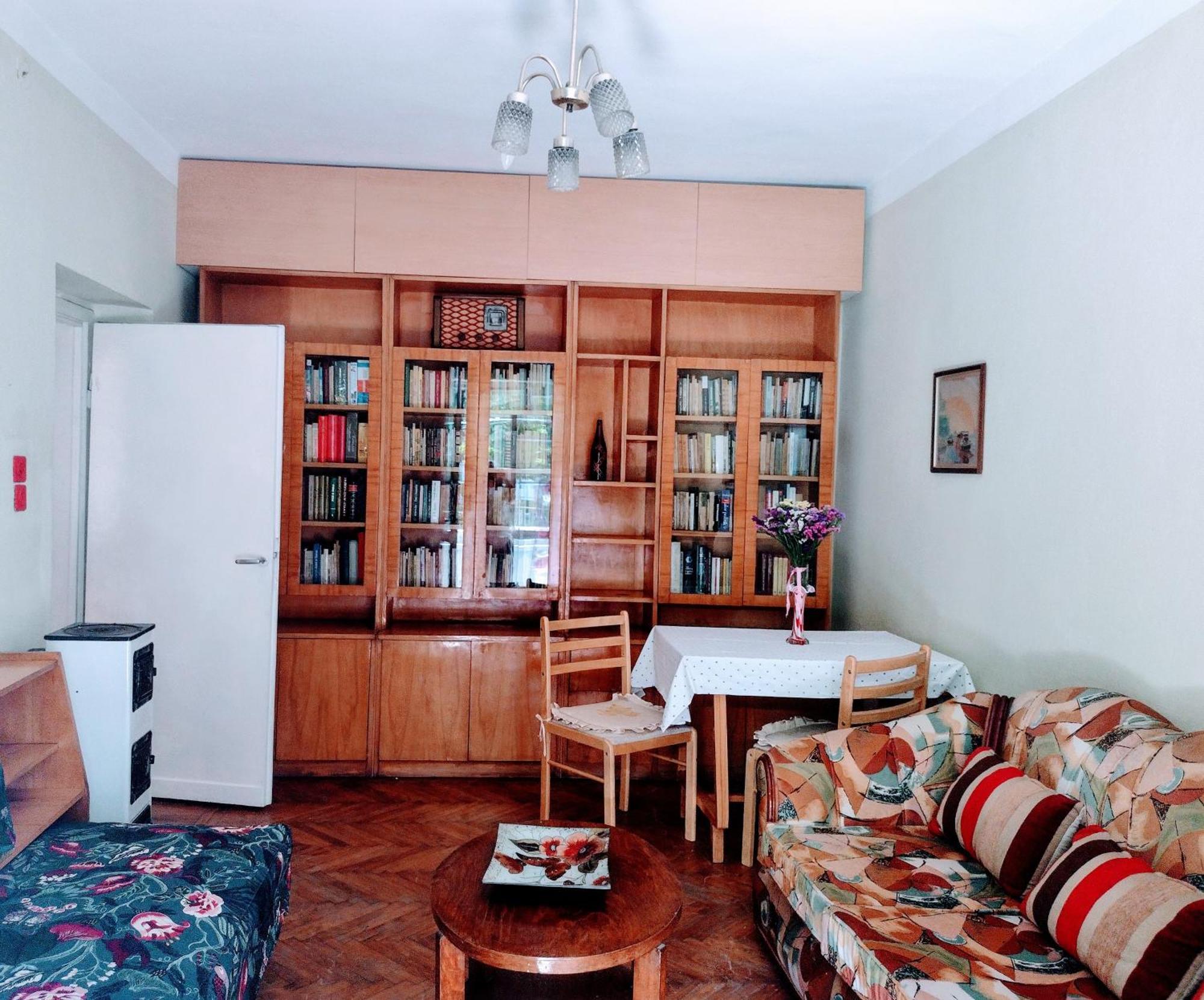 Era Echoes - Preserved Historical Apartment تيرانا المظهر الخارجي الصورة